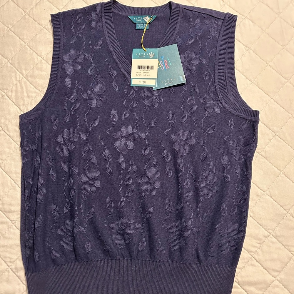 Vest - Picture 5 of 10